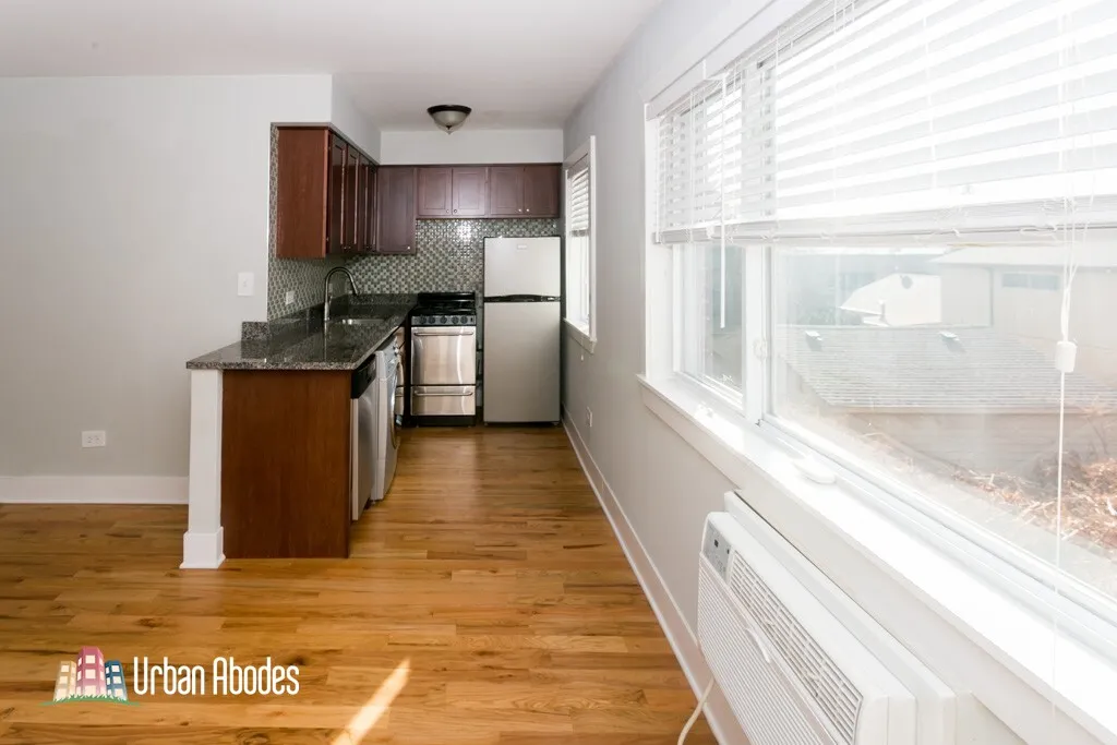 696 Elm Pl, ,  60035, USA 60035-unit#207-Highland Park-IL