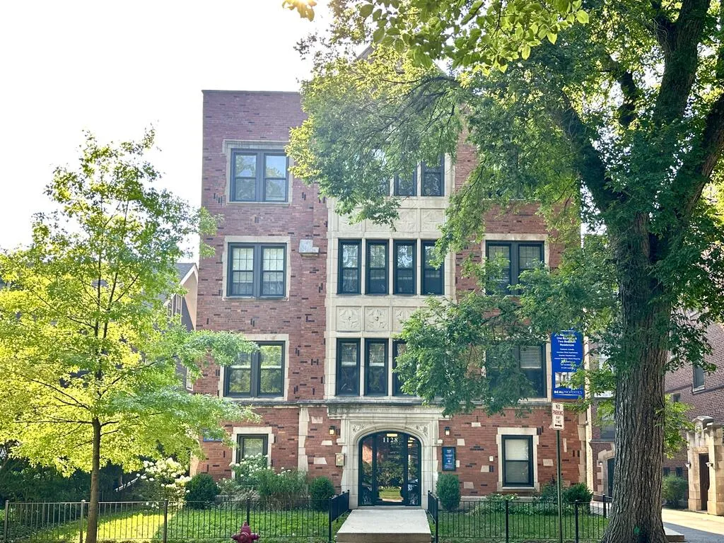 1128 Maple Ave, , 60202, USA 60202-unit#1A-Evanston-IL