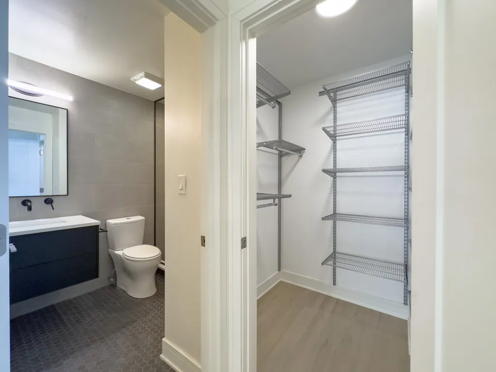 944 W Grace St, , 60613, USA 60613-unit#A102-Chicago-IL