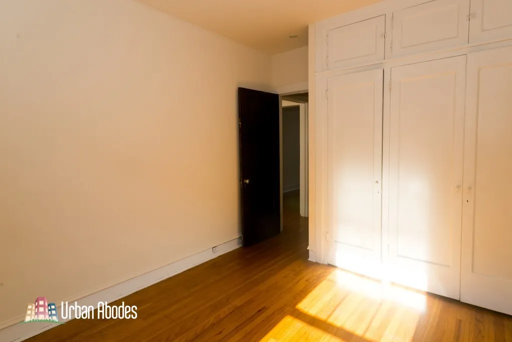 Evanston, 60201, USA 60201-unit#2B-Chicago-IL