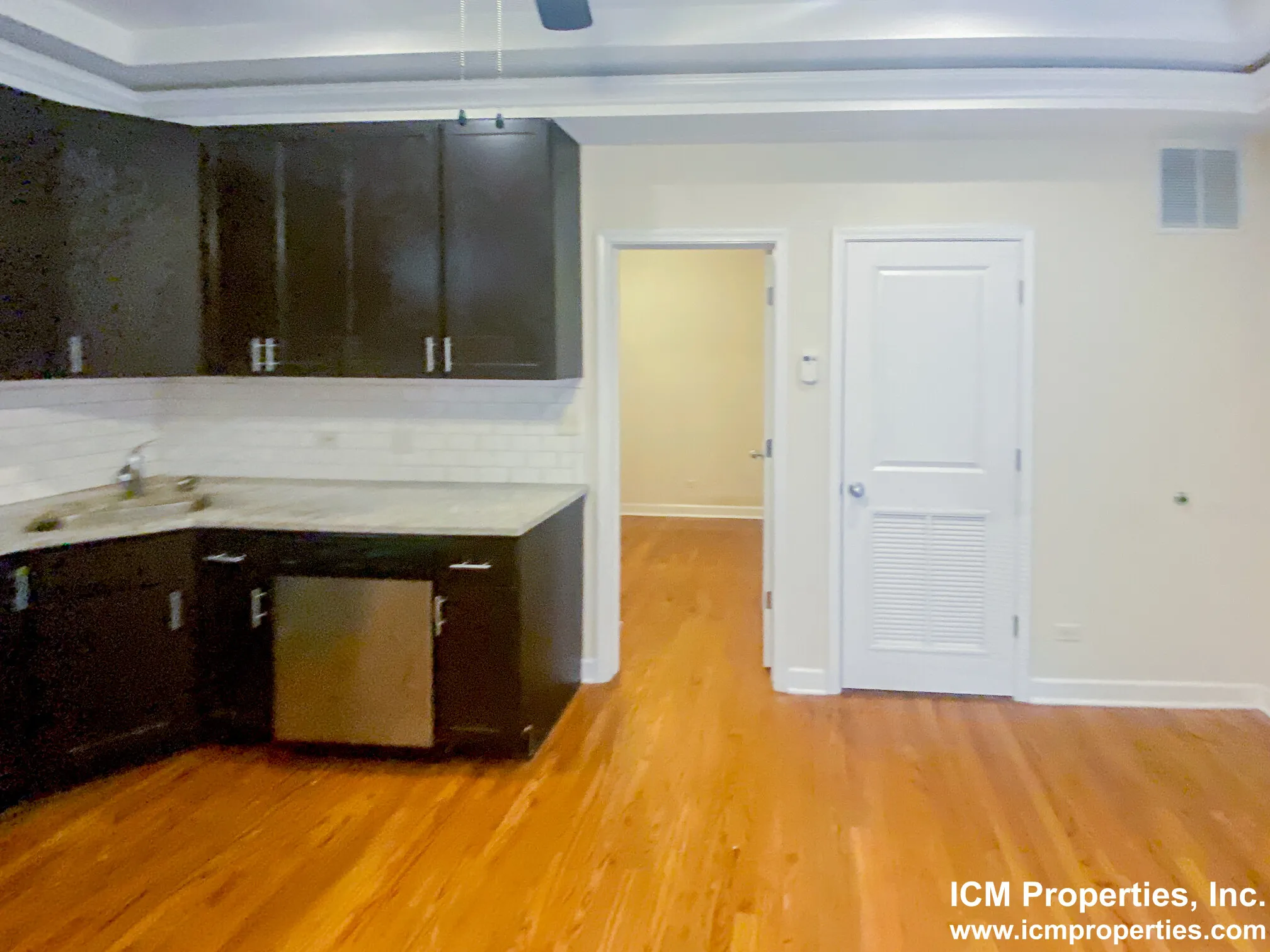 851 W Cornelia Ave, ,  60657, USA 60657-unit#853-2S-Chicago-IL
