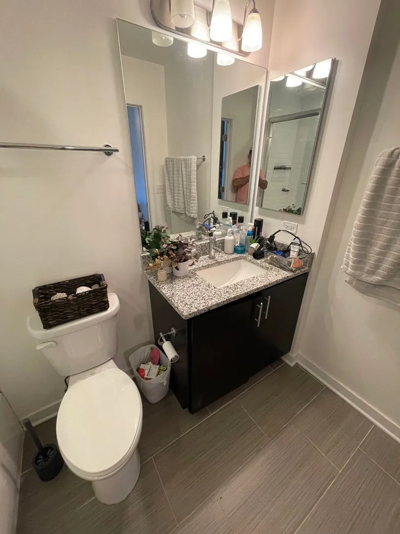 6355 N Wayne Ave, , 60660, USA 60660-unit#32-Chicago-IL