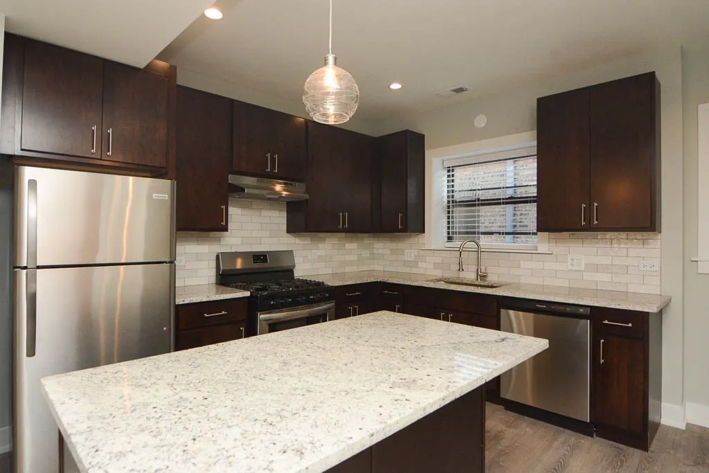 916 Crain St, Evanston, 60202, USA 60202-unit#3-Chicago-IL