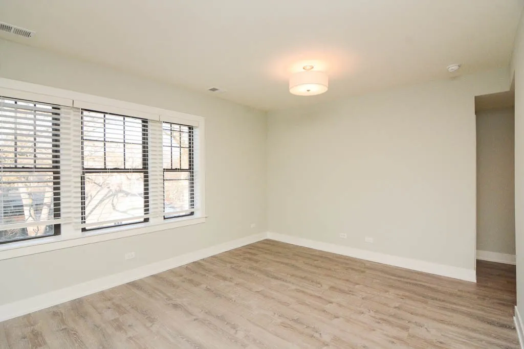 916 Crain St, Evanston, 60202, USA 60202-unit#3-Chicago-IL
