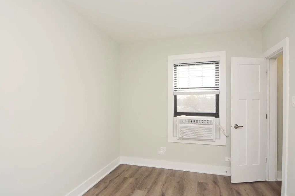 916 Crain St, Evanston, 60202, USA 60202-unit#3-Chicago-IL