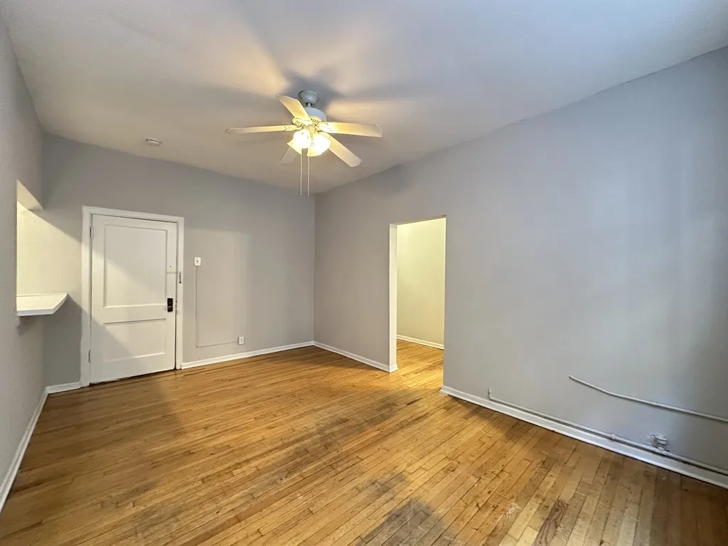 1050 W George St, ,  60657, USA 60657-unit#006-Chicago-IL