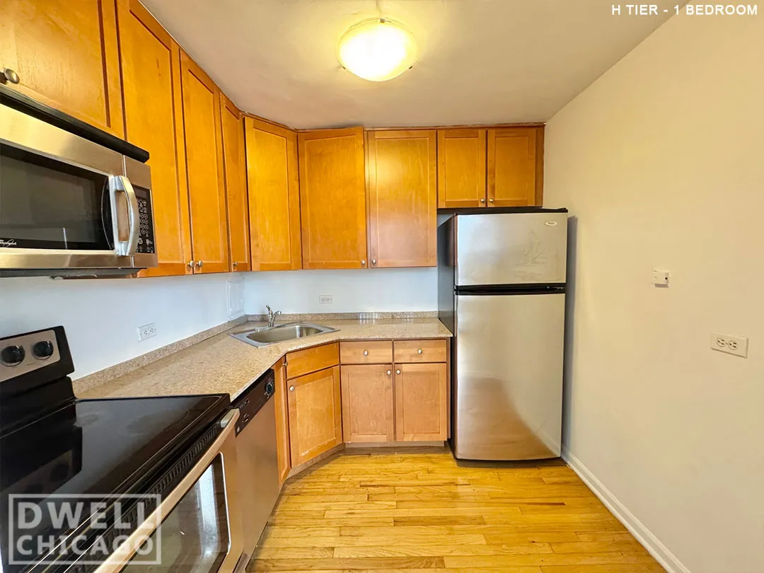 5650 N Sheridan Rd, ,  60660, USA 60660-unit#19A-Chicago-IL