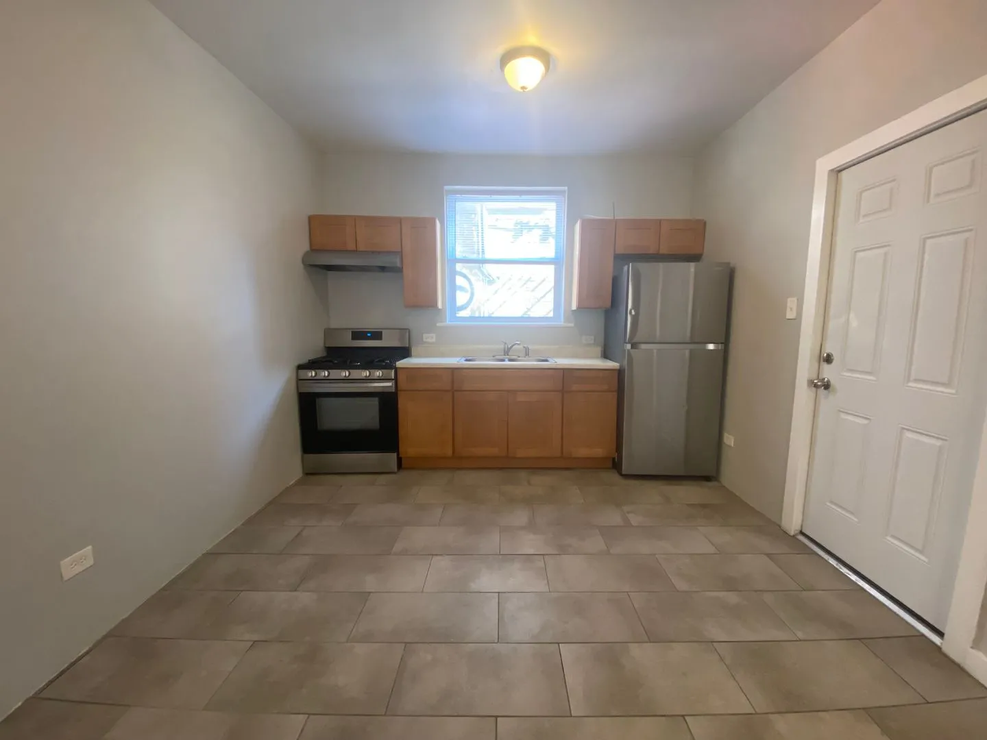 6343 N Claremont Ave, ,  60659, USA 60645-unit#2W-Chicago-IL