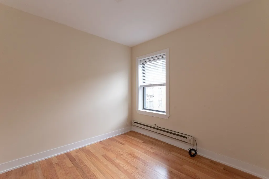 3722 N Pine Grove Ave, ,  60613, USA 60613-unit#3W-Chicago-IL