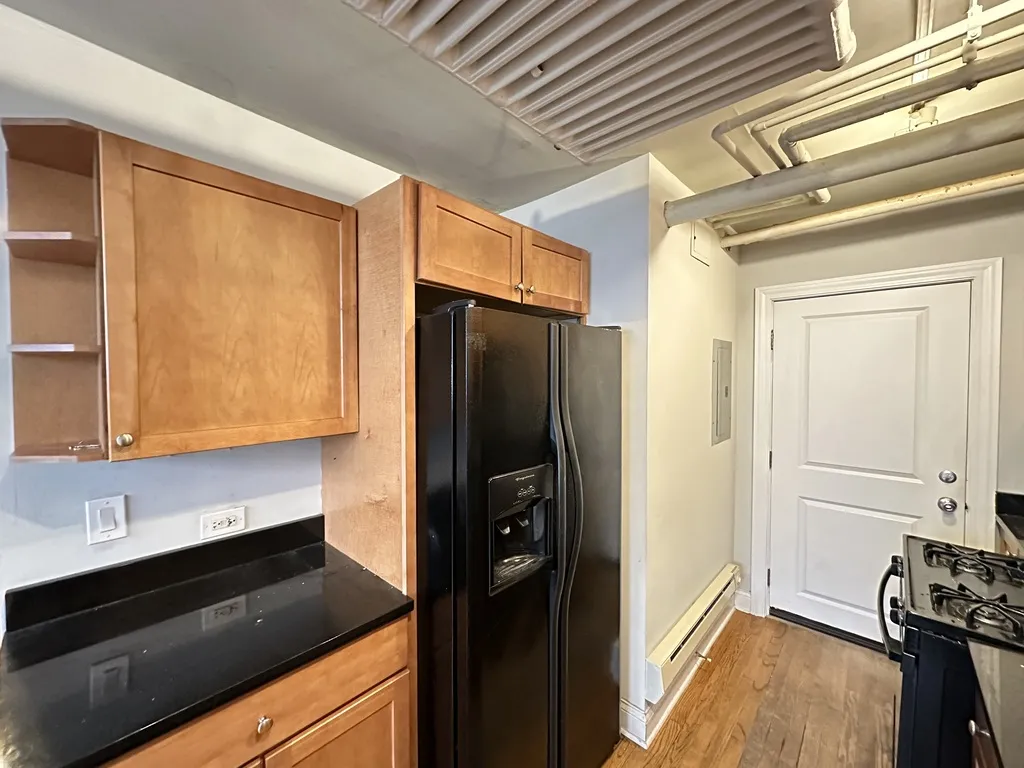 750 W Addison St, ,  60613, USA 60613-unit#G-Chicago-IL
