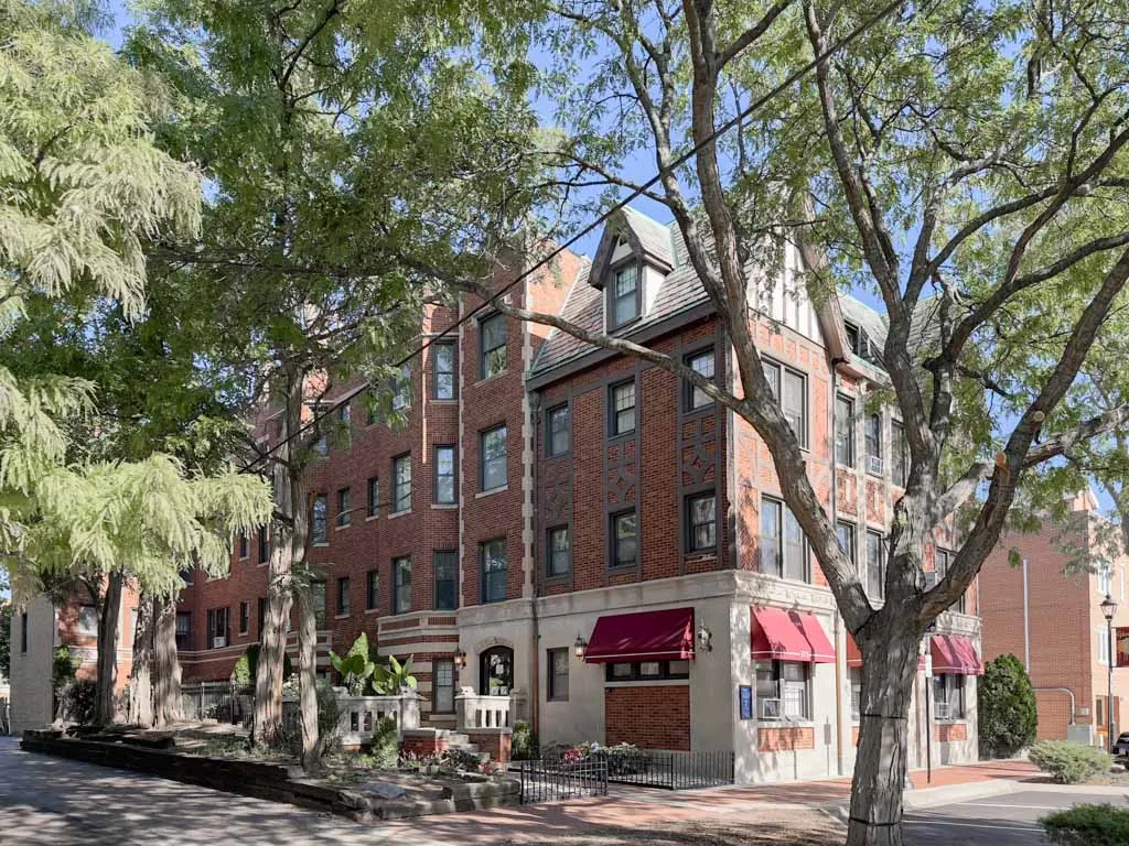 373 Hazel Ave, Glencoe, 60022, USA 60022-unit#2A-Chicago-IL