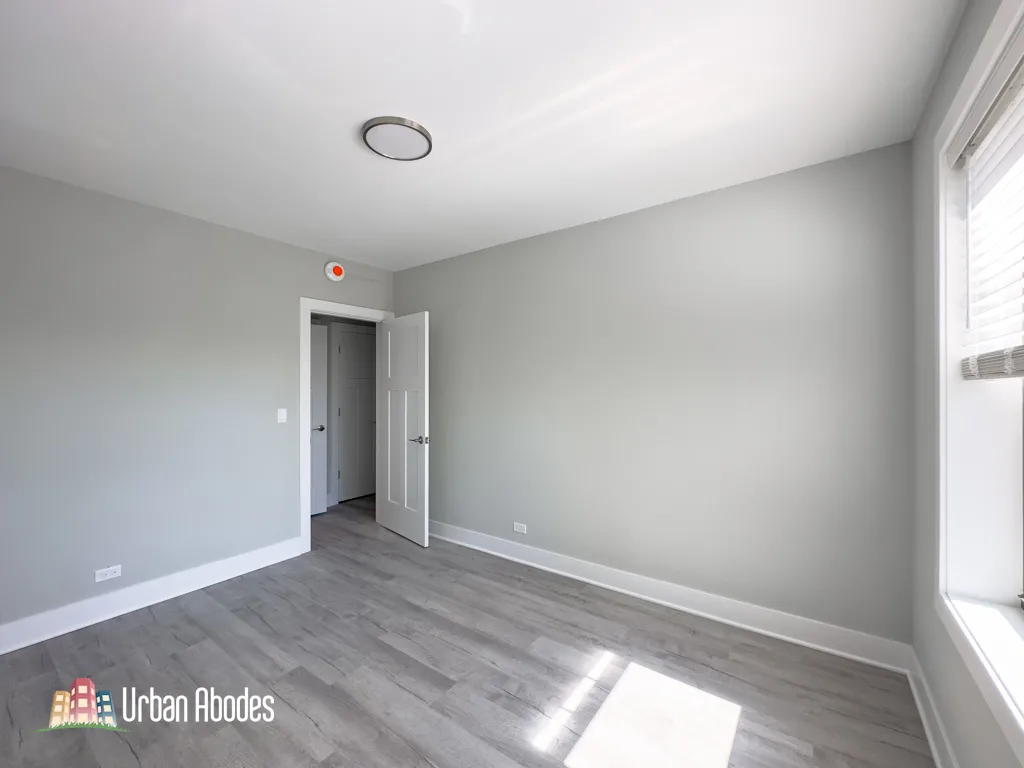 373 Hazel Ave, ,  60022, USA 60022-unit#1C-Glencoe-IL