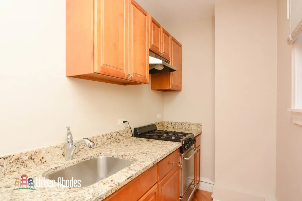 Green Bay Rd & Ave, , 60093, USA 60093-unit#A01-Winnetka-IL