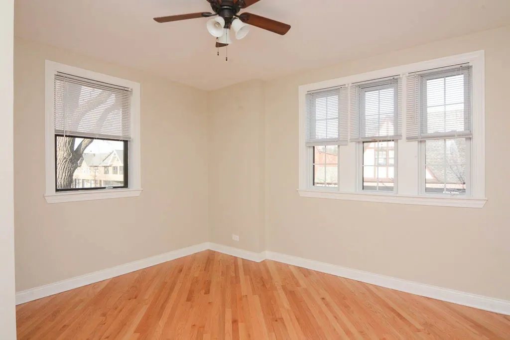 Green Bay Rd &  Ave, ,  60093, USA 60093-unit#A01-Winnetka-IL