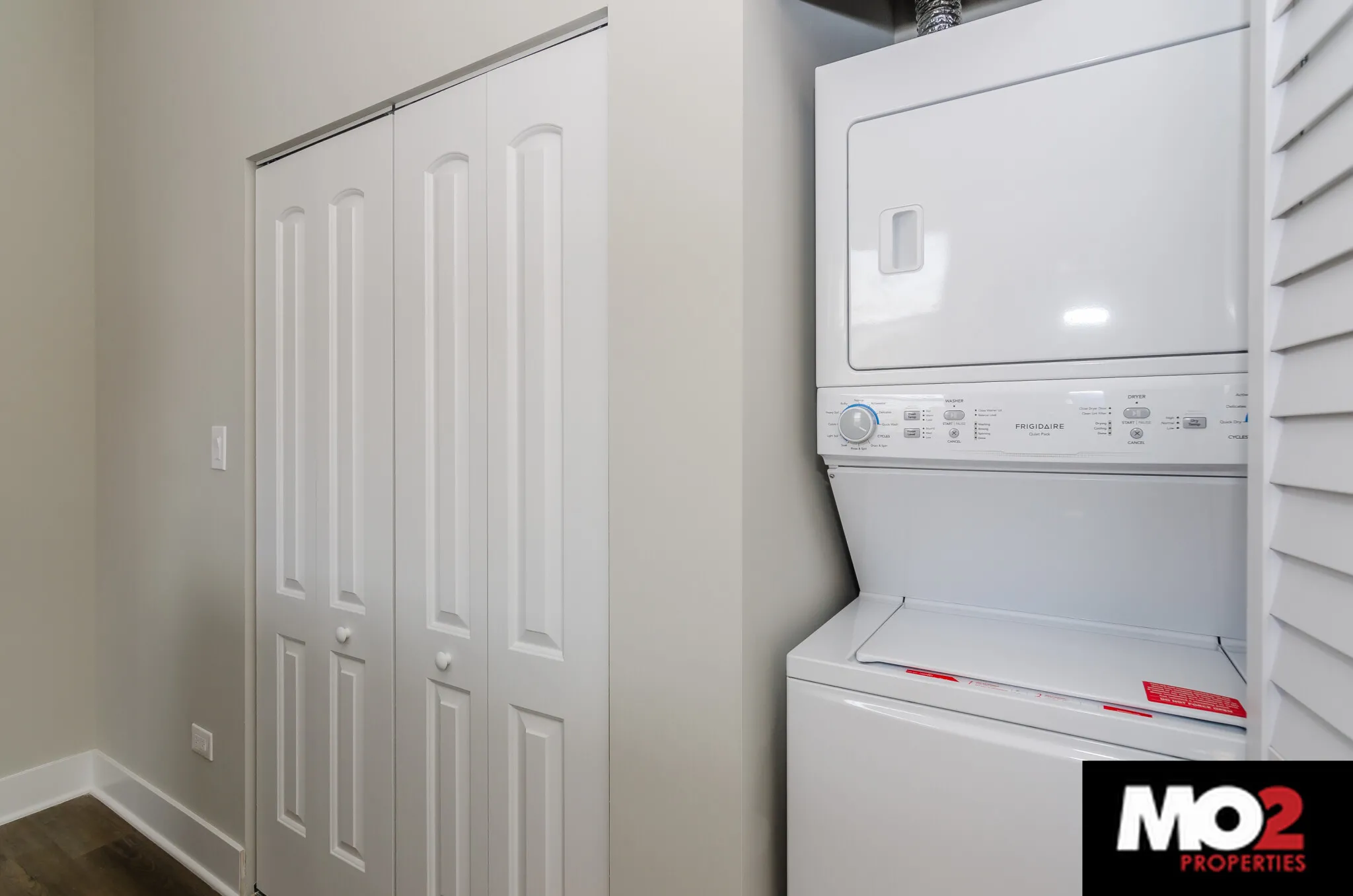 818 N Oakley Blvd, ,  60622, USA 60622-unit#2R-Chicago-IL
