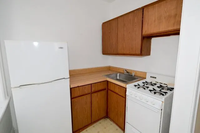 711 W Belmont Ave, , 60657, USA 60657-unit#208-Chicago-IL