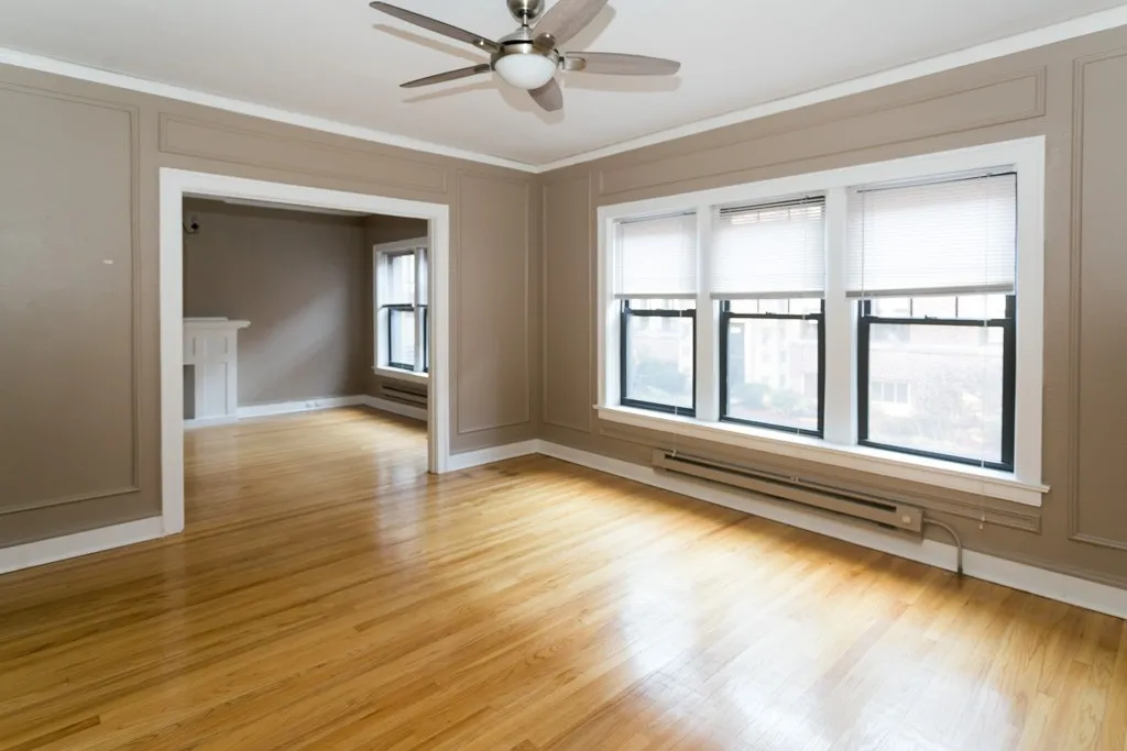 1319 Oak Ave, Evanston,  60201, USA 60201-unit#1C-Chicago-IL