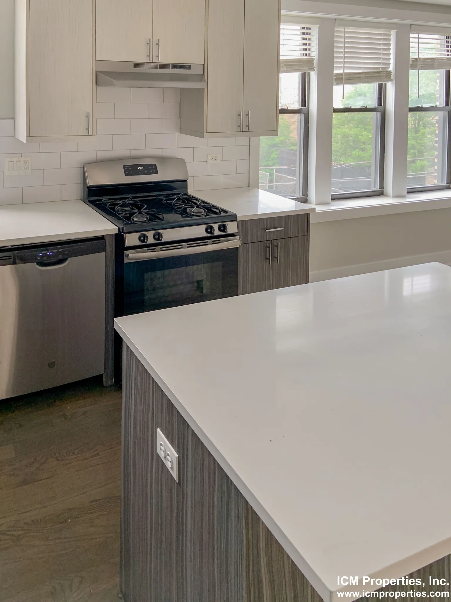 2618 N Rockwell St, ,  60647, USA 60647-unit#2618-2R-Chicago-IL