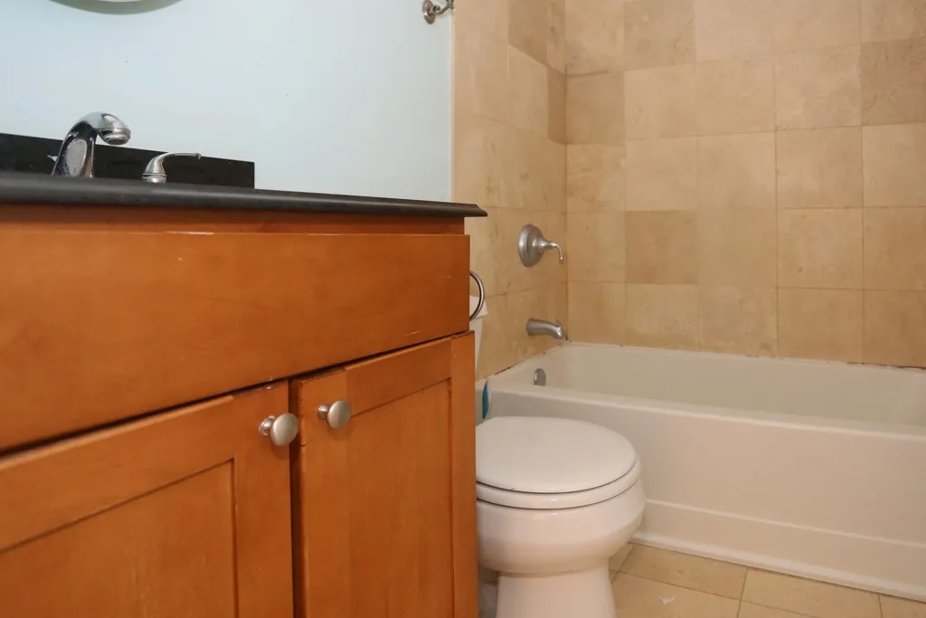 625 W Wrightwood Ave, ,  60614, USA 60614-unit#416-Chicago-IL
