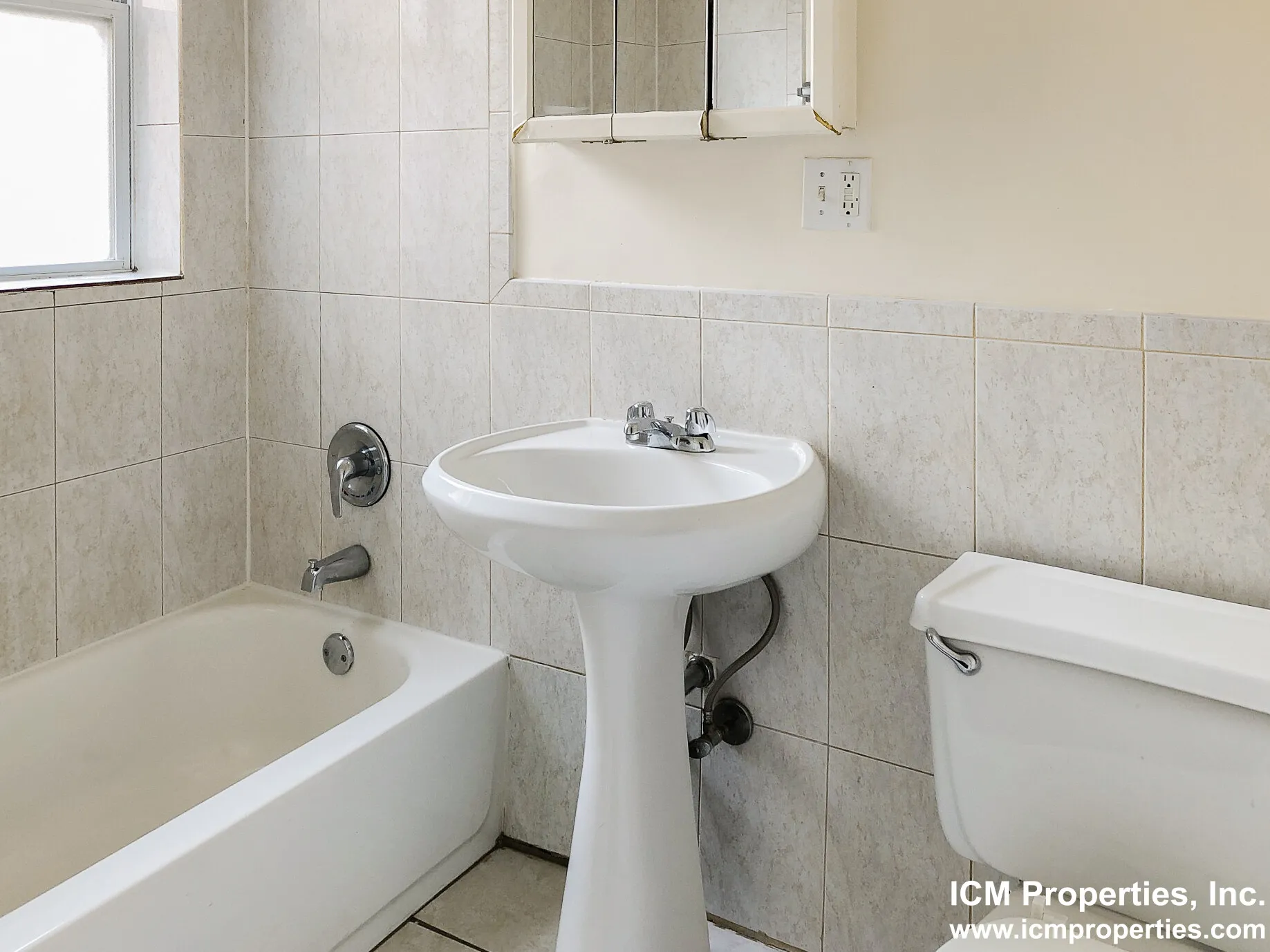 2000 W Foster Ave, ,  60625, USA 60640-unit#2002-3-Chicago-IL