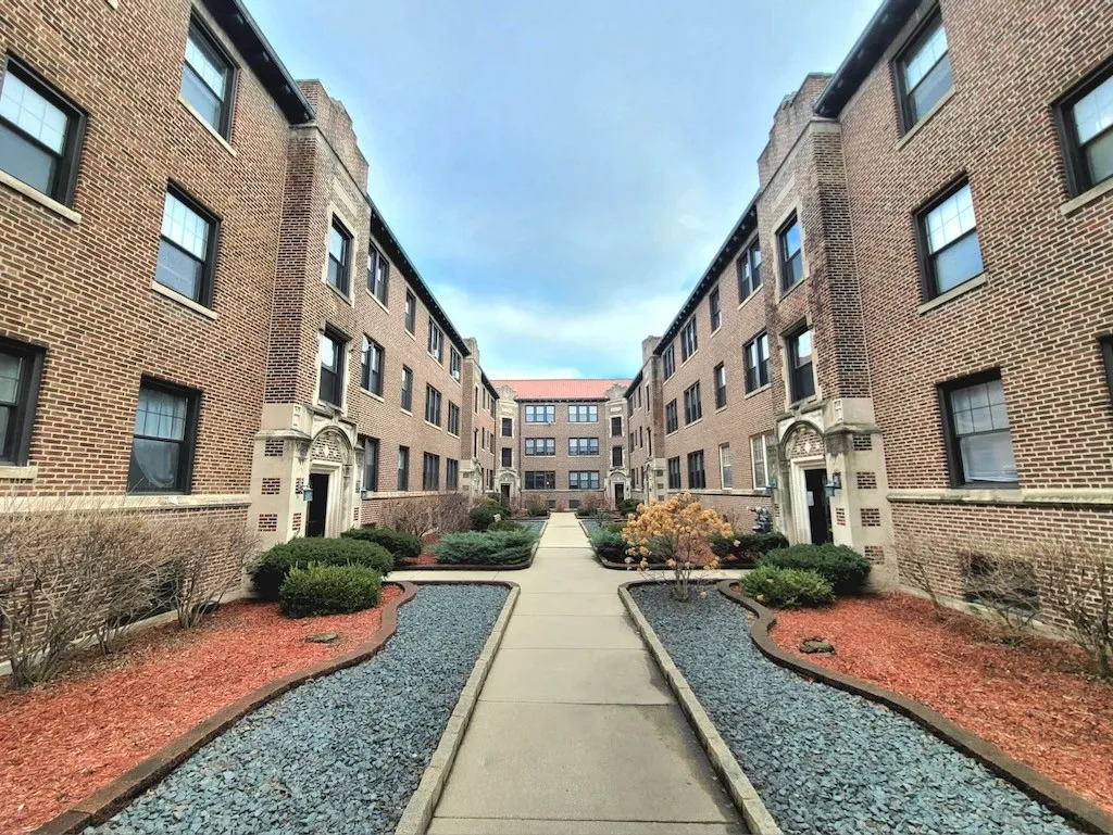 1317 Oak Ave, Evanston, 60201, USA 60201-unit#3E-Chicago-IL