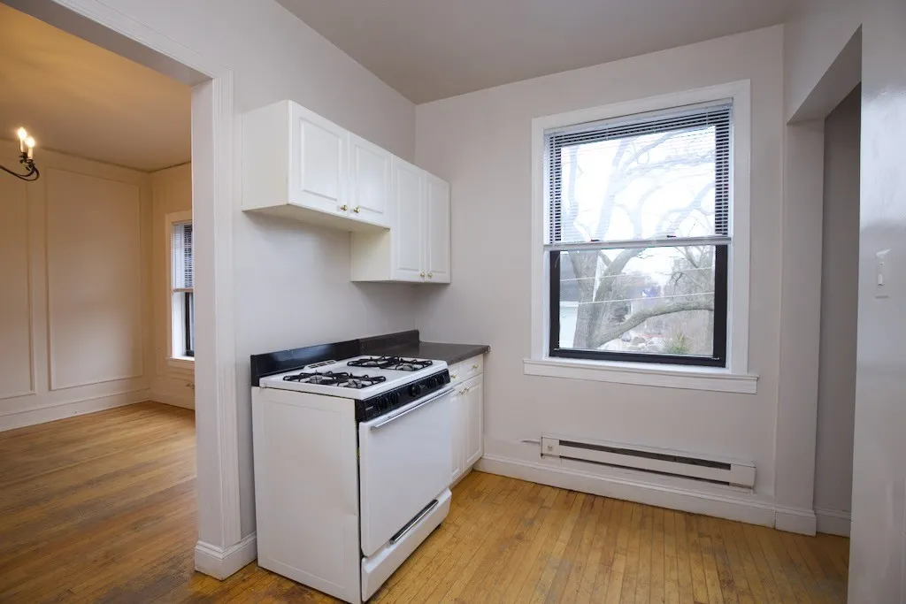 1317 Oak Ave, Evanston, 60201, USA 60201-unit#3E-Chicago-IL