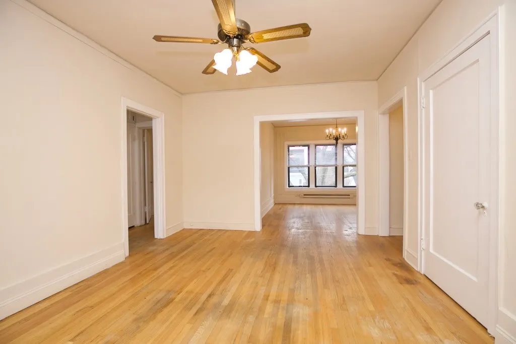 1317 Oak Ave, Evanston, 60201, USA 60201-unit#3E-Chicago-IL