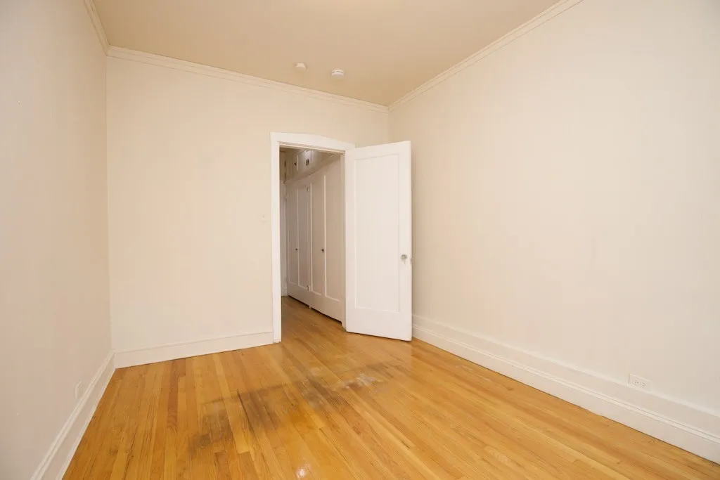 1317 Oak Ave, Evanston, 60201, USA 60201-unit#3E-Chicago-IL