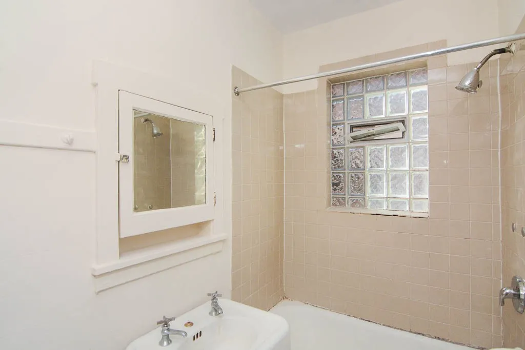 4227 N Paulina St, ,  60613, USA 60625-unit#2W-Chicago-IL