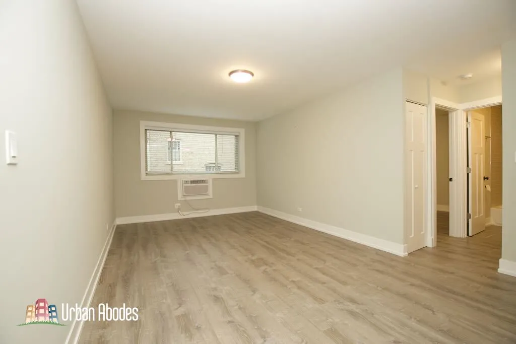 530 W Surf St, ,  60657, USA 60657-unit#519-Chicago-IL