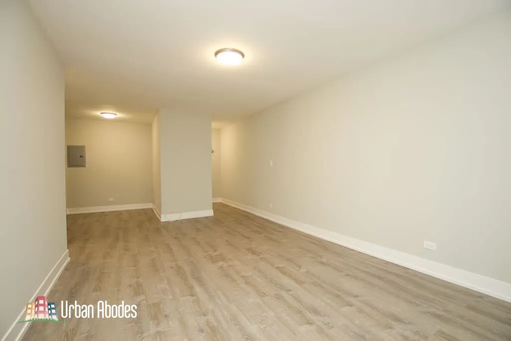 530 W Surf St, ,  60657, USA 60657-unit#519-Chicago-IL