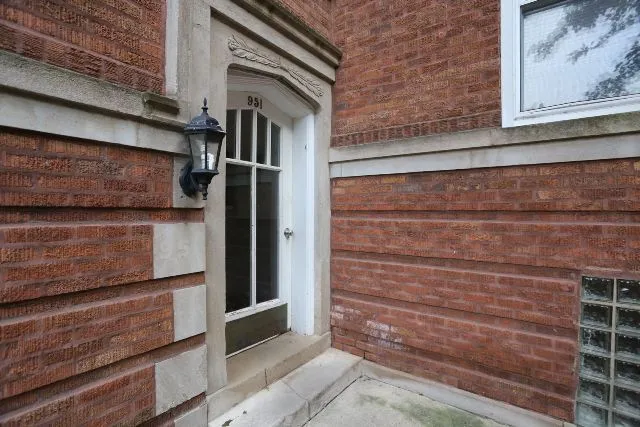 951 W Cornelia Ave, , 60657, USA 60657-unit#1B-Chicago-IL