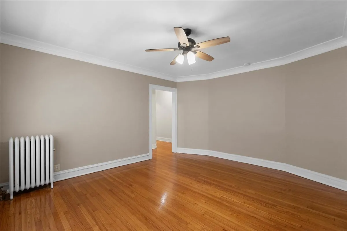 811 Dobson St, Evanston,  60202, USA 60202-unit#1E-Evanson-IL