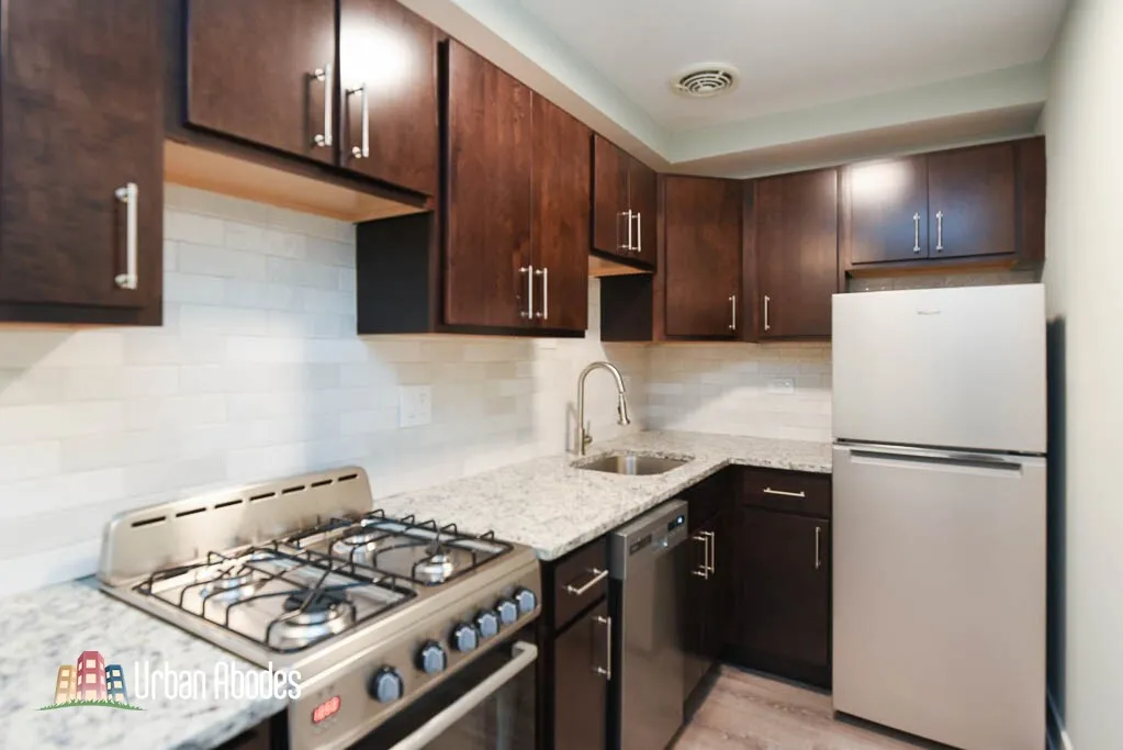 445 W Barry Ave, , 60657, USA 60657-unit#331-Chicago-IL