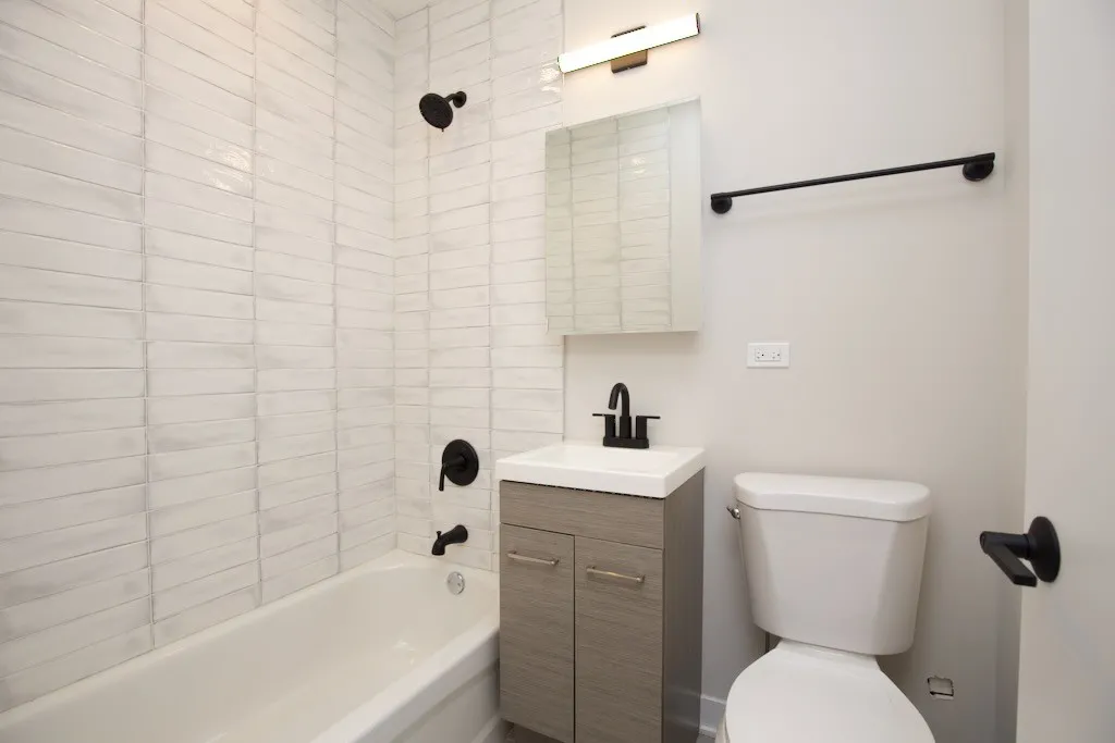 656 W Wrightwood Ave, , 60614, USA 60614-unit#103-Chicago-IL