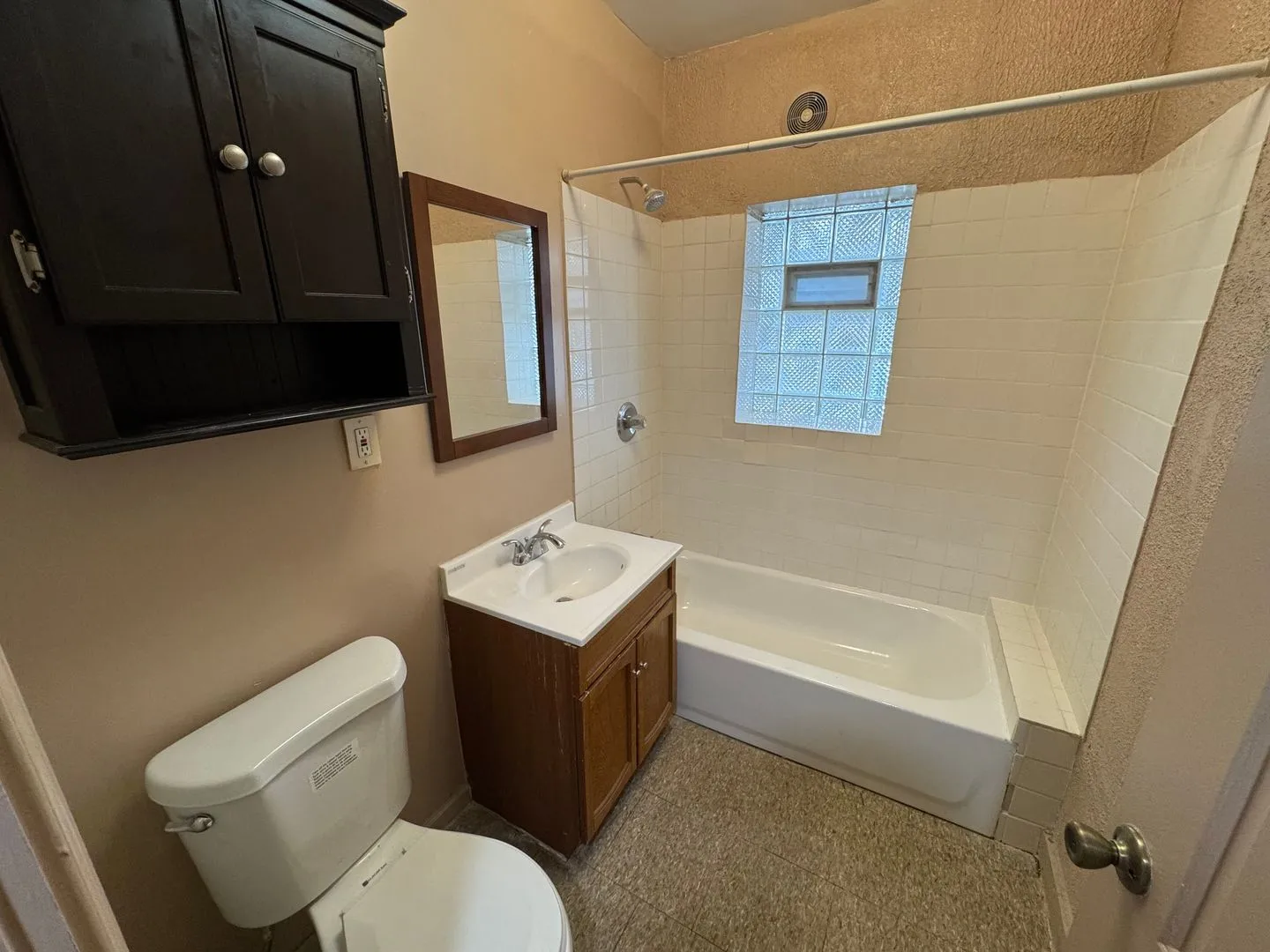 10212 S King Dr, ,  60628, USA 60628-unit#1W-Chicago-IL