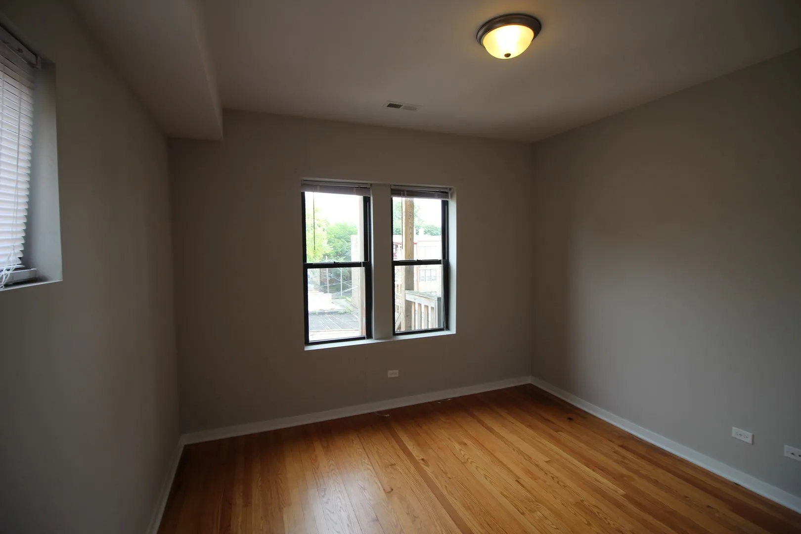 6449 N Claremont Ave, ,  60645, USA 60645-unit#2-Chicago-IL