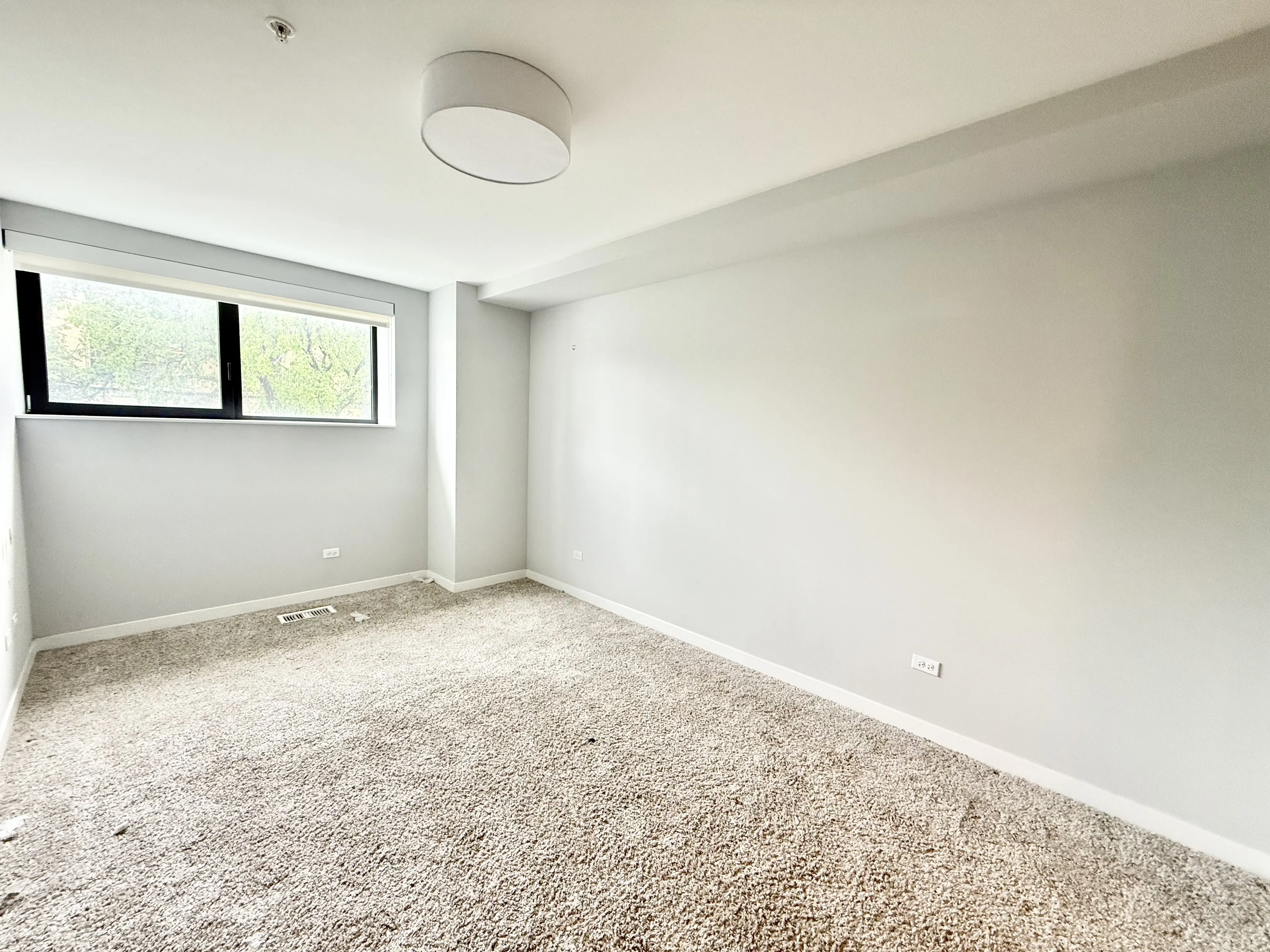 1900 W Lawrence Ave, , 60640, USA 60640-unit#211-Chicago-IL