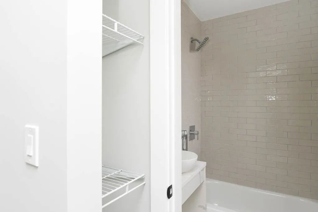 505 W Belmont Ave, ,  60657, USA 60657-unit#6D-Chicago-IL