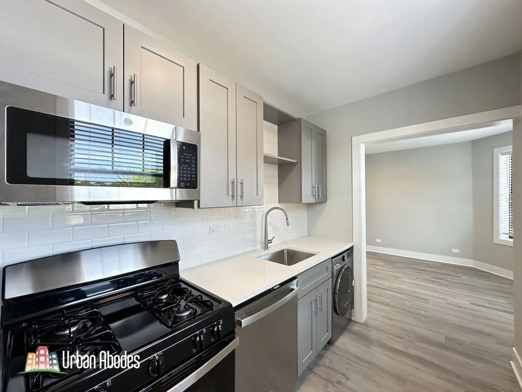 373 Hazel Ave, , 60022, USA 60022-unit#9B-Glencoe-IL
