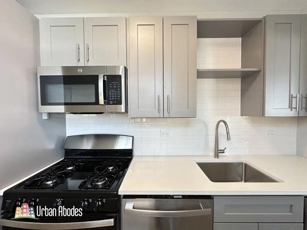 373 Hazel Ave, , 60022, USA 60022-unit#9B-Glencoe-IL