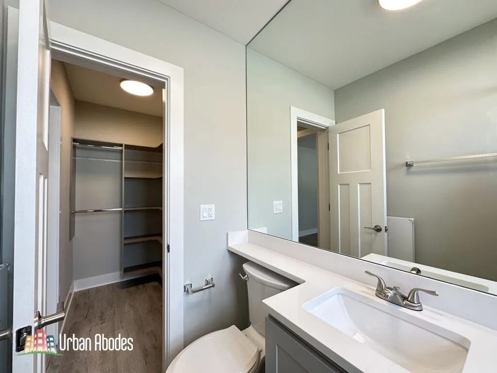 373 Hazel Ave, , 60022, USA 60022-unit#9B-Glencoe-IL