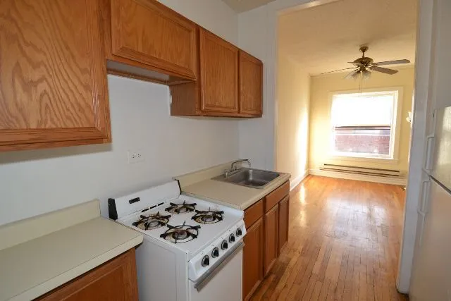 630 W Cornelia Ave, ,  60657, USA 60657-unit#3N-Chicago-IL