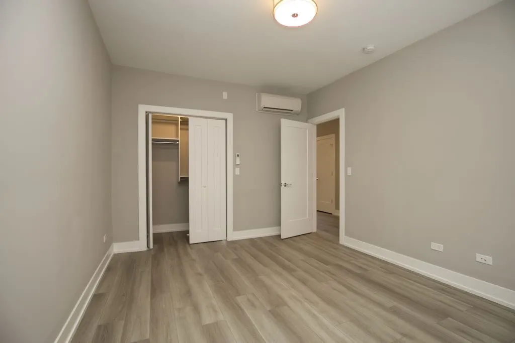3943 N Janssen Ave, ,  60613, USA 60613-unit#2W-Chicago-IL