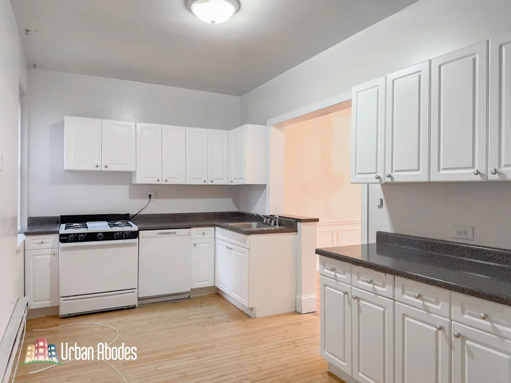 Evanston, 60201, USA 60201-unit#1W-Chicago-IL