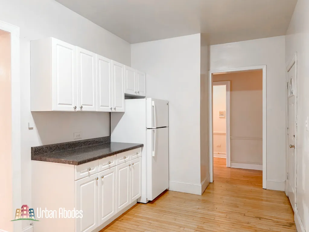 Evanston, 60201, USA 60201-unit#1W-Chicago-IL