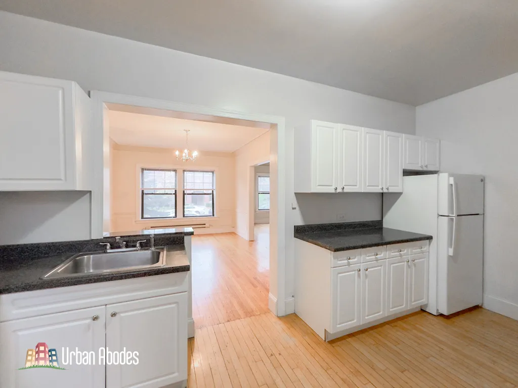 Evanston, 60201, USA 60201-unit#1W-Chicago-IL