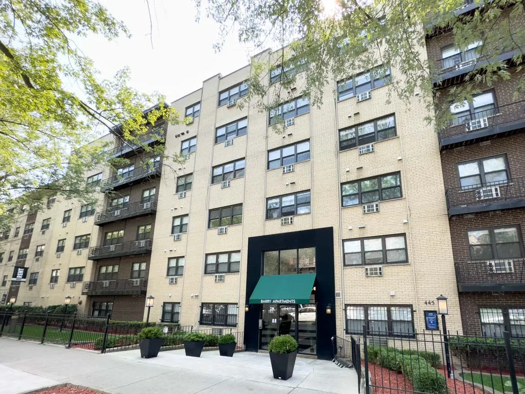 445 W Barry Ave, , 60657, USA 60657-unit#503-Chicago-IL