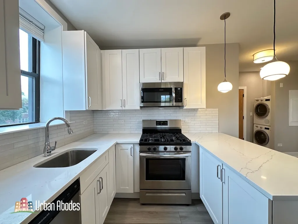 3937 N Janssen Ave, , 60613, USA 60613-unit#3E-Chicago-IL