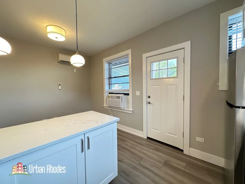 3937 N Janssen Ave, , 60613, USA 60613-unit#3E-Chicago-IL